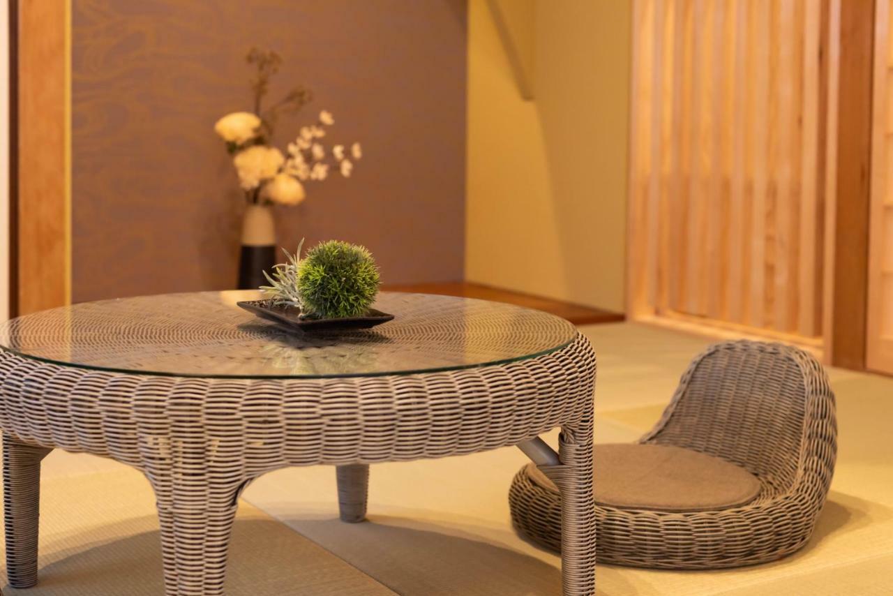 Bijou Suites Naniwa Osaka Esterno foto
